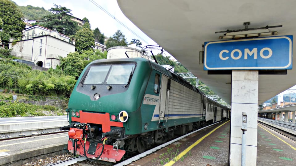 Lake Como: Train Transfer To/From Milan With Scenic Views - Comfortable Train Accommodations