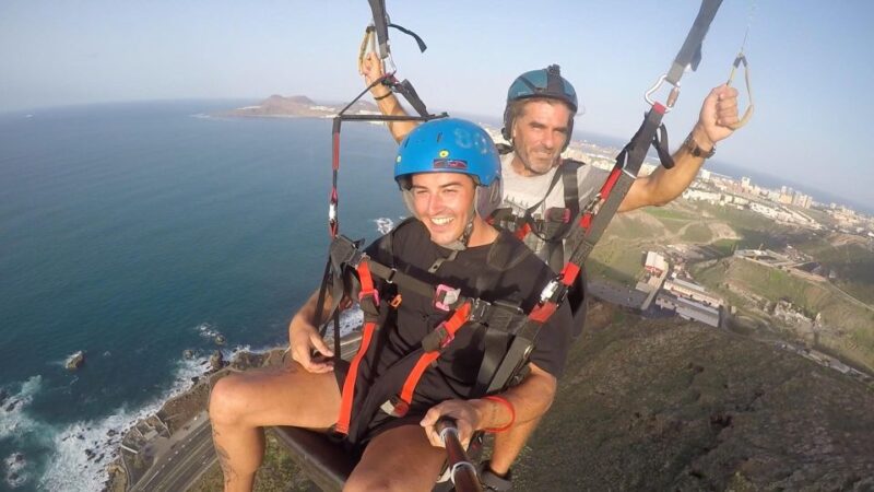Las Palmas: Tandem Paragliding Flights for Everyone - Safety and Requirements