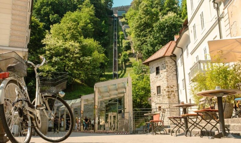 Ljubljana: Insta-Perfect Walk With a Local - Meeting Point Information