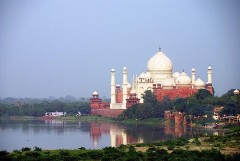 Local Agra Same Day Tour With Guide - Discovering Agra Fort