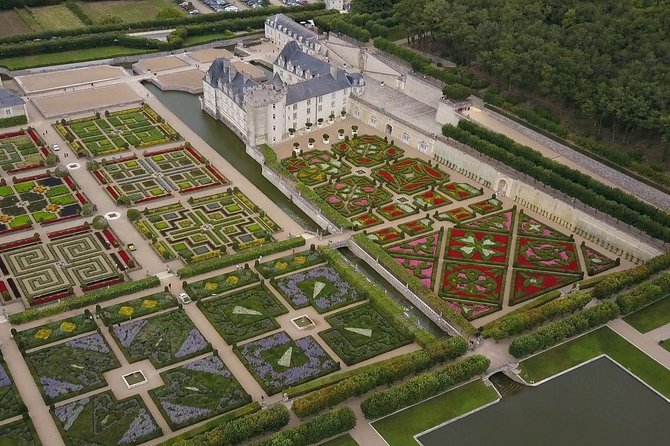 Loire Valley Day From Amboise : Azay Le Rideau, Villandry, Winery - Reviews and Feedback