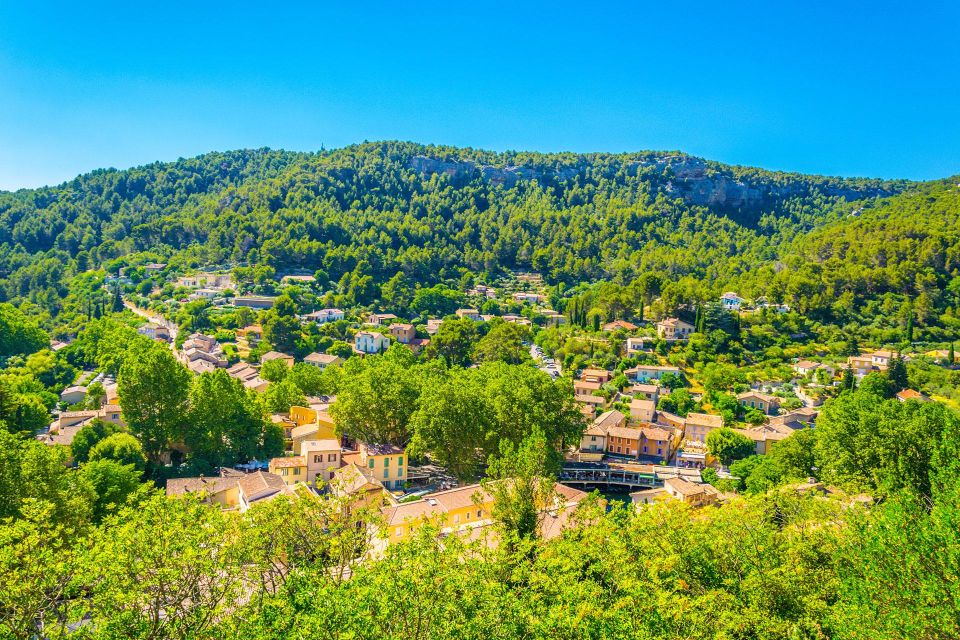 Luberon: Plague Wall Bike Ride - Exploring the Luberon Region