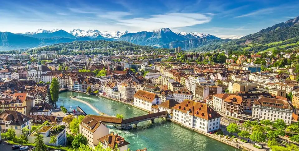 Lucerne: Private Sightseeing Walking Tour - Cultural and Historical Insights