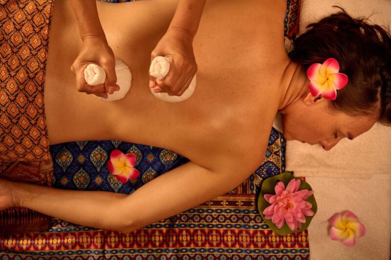Luk Pra Kob Thai Massage - Language and Communication