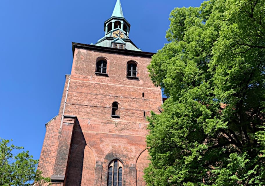 Lüneburg Scavenger Hunt and Sights Self-Guided Tour - Customer Feedback and Ratings