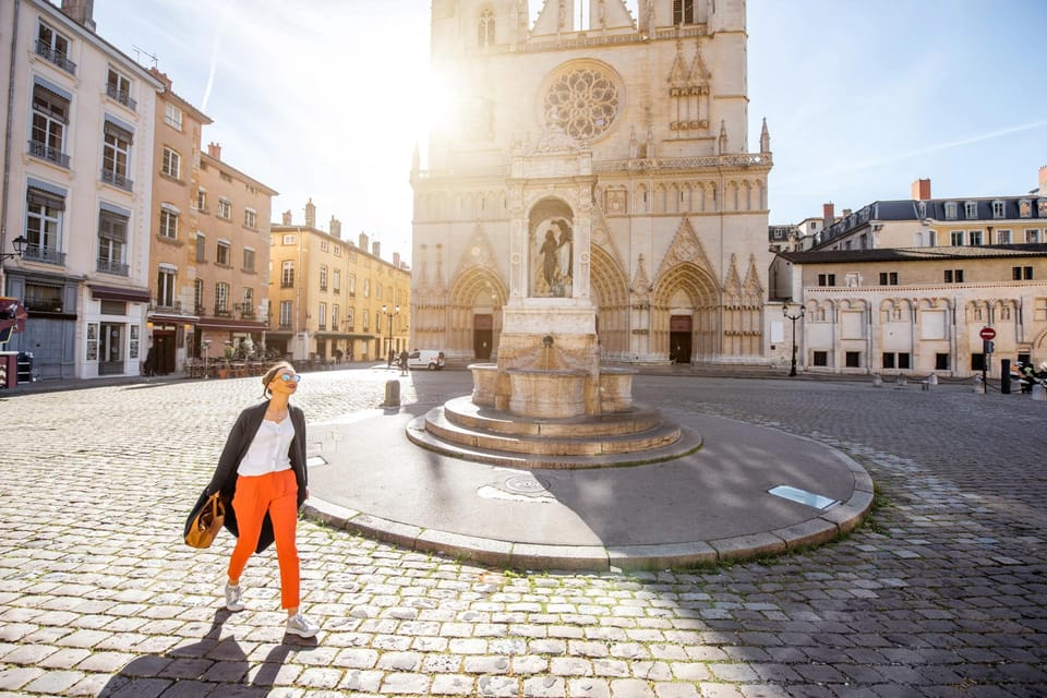 Lyon Jewish Heritage and Old Town Private Tour - Guide and Language Options