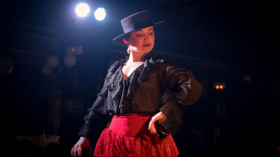 Madrid: Flamenco Show&Drink at Tablao 1911 (Worlds Oldest) - Venue History and Significance