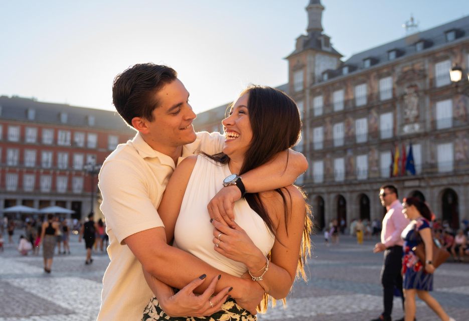 Madrid: Plaza Mayor Professional Photoshoot - Photo Deliverables