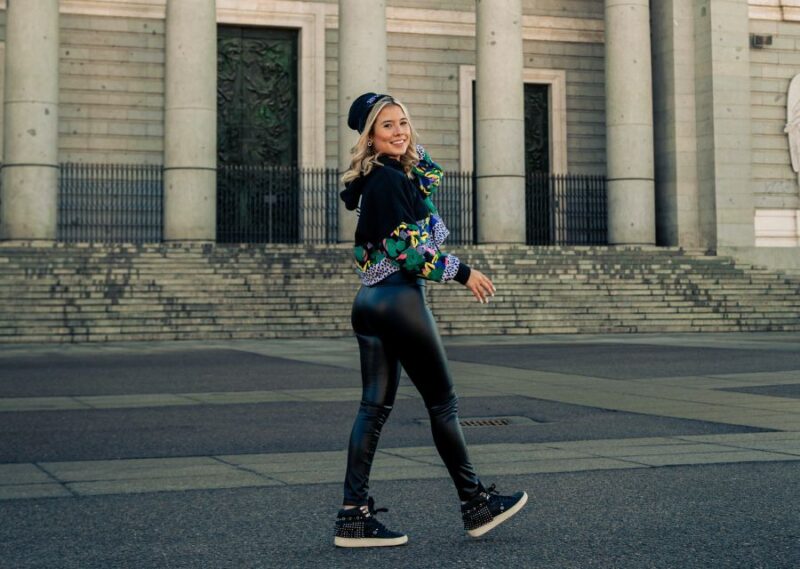 Madrid: Professional Photoshoot at the Royal Palace - Frequently Asked Questions
