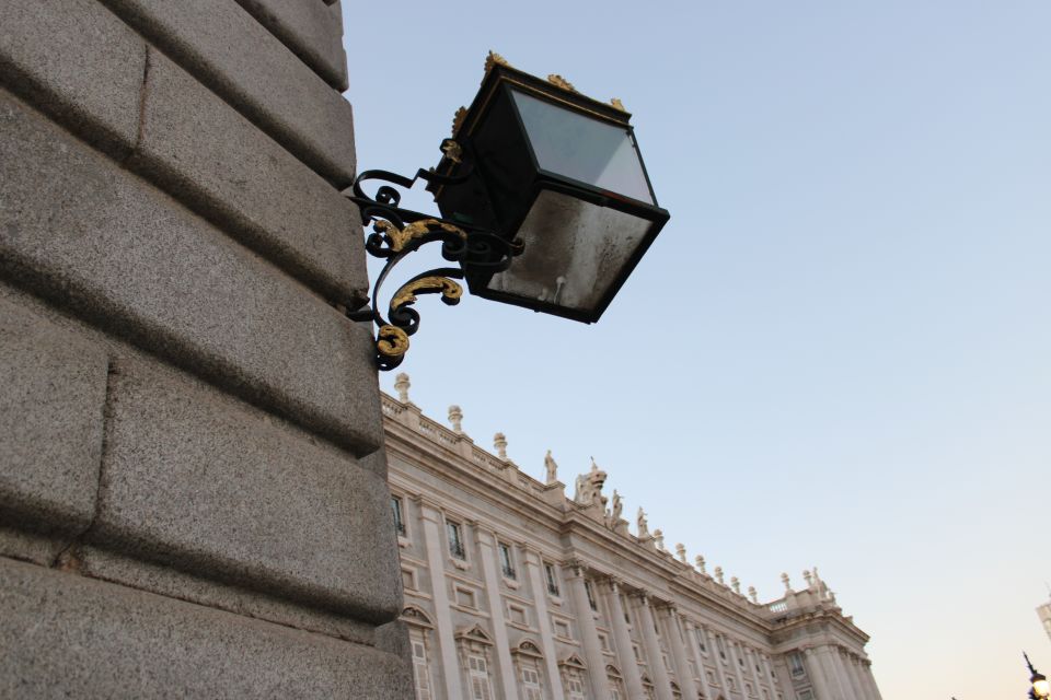 Madrid: Royal Palace Guided Tour With Entry Ticket - Palace Highlights