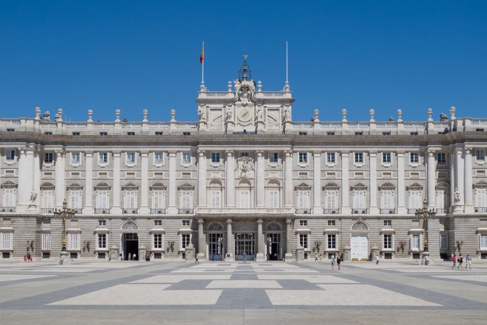 Madrid: Royal Palace Guided Tour With Skip-The-Line Ticket - Itinerary Details