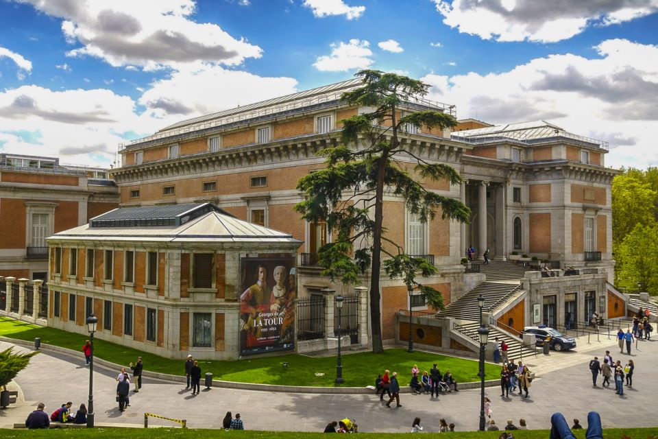 Madrid: Skip-the-Line Prado Museum Guided Tour - Architectural Grandeur