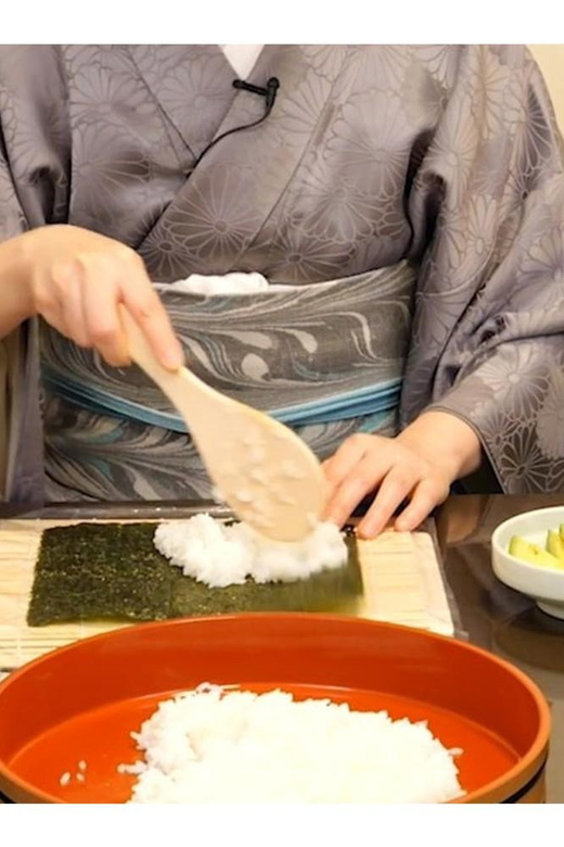 Making Hand-Rolled Sushi at Tokyo'S Koboji Temple - Instructor Qualifications