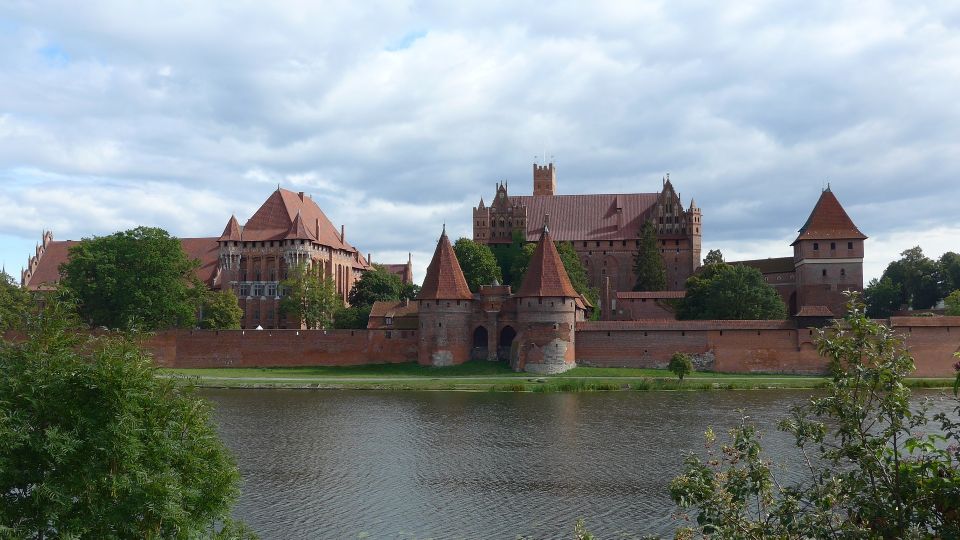 Malbork Castle Tour: 6-Hour Private Tour - Customer Experience