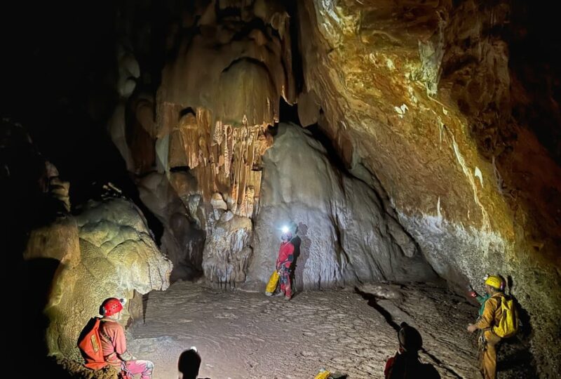 Mallorca: Cova De Sa Campana Rappelling Adventure - Guided Discovery