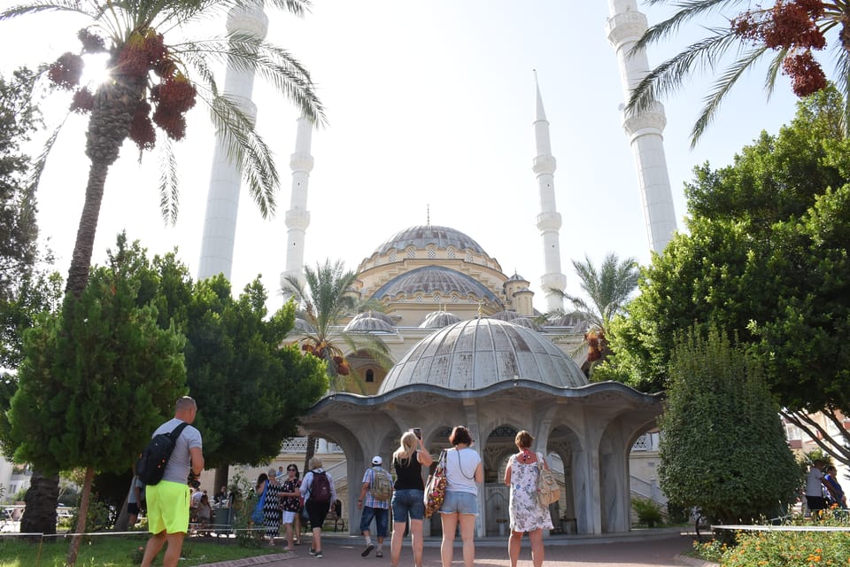 Manavgat: Guided Aqueduct, Waterfall & Green Lake Tour - Tips for Tour Participants