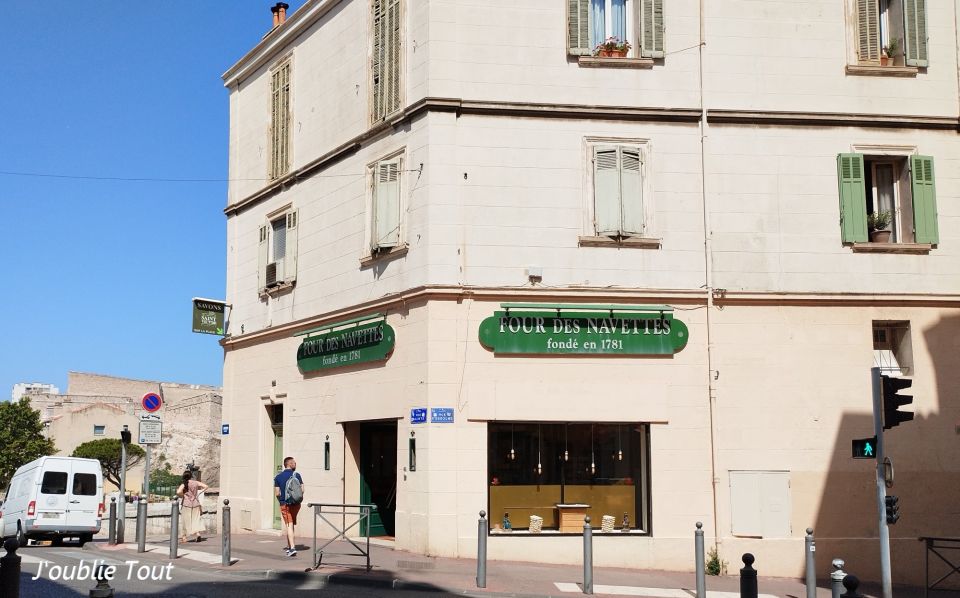 Marseille Seen From the Inside, Local Experiences - Customer Experience