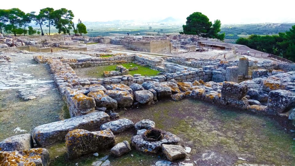 Matala - Ancient Phaistos - Faistos & Gortyn - South Crete - Languages and Guides