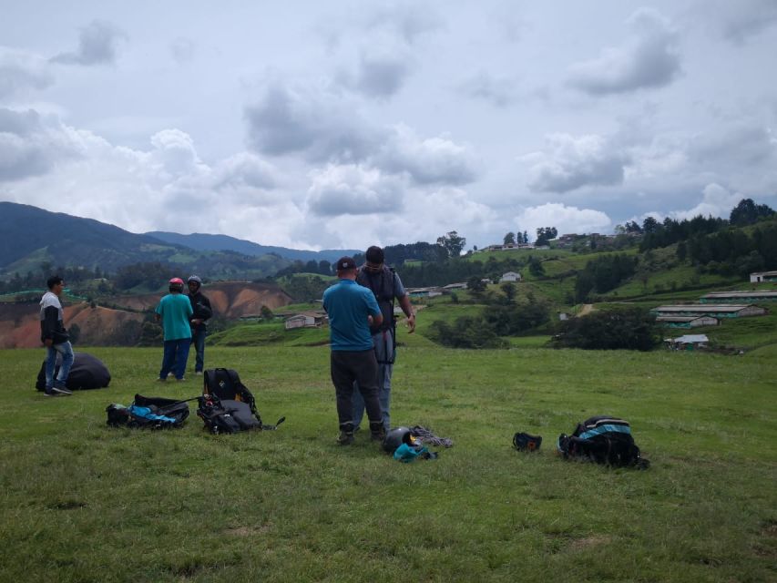 Medellín: 15-Minute Paragliding Flight - Frequently Asked Questions