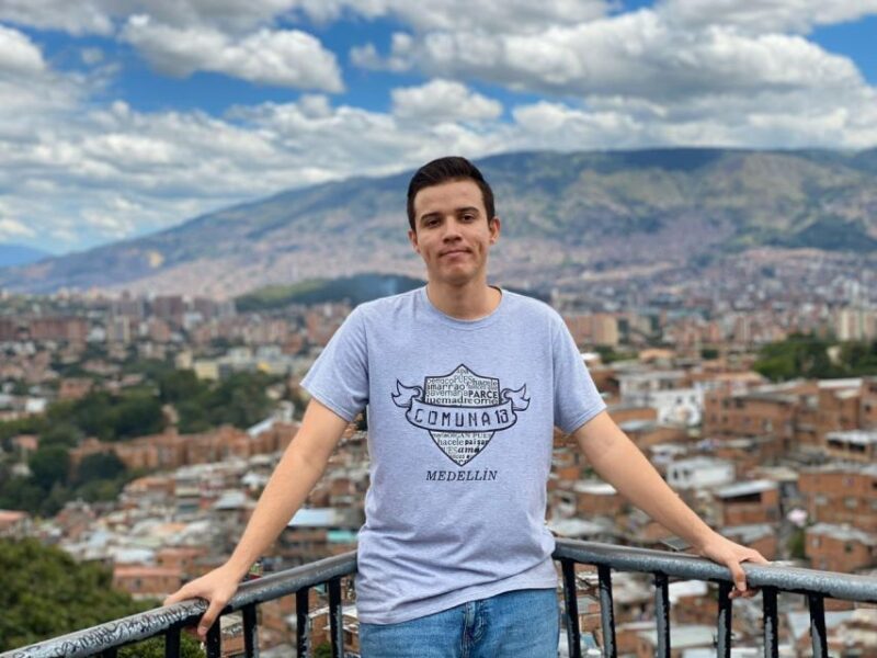 Medellin: Commune 13 Tour With Street Food - Customer Feedback