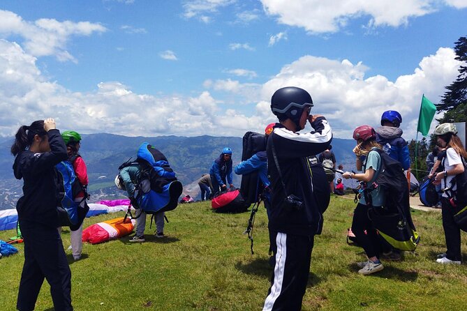 Medellín: Paragliding in the Colombian Andes - Memorable Moments in the Andes