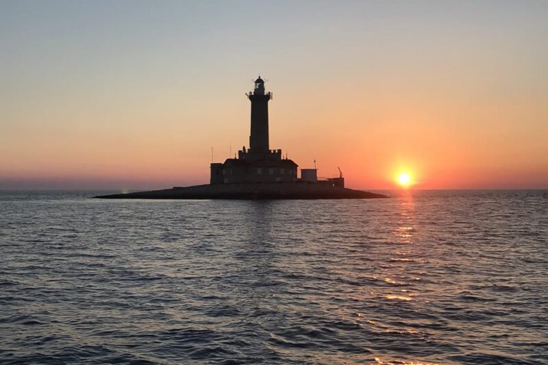 Medulin: Private Sunset Cruise With Dolphin Watching - Important Information