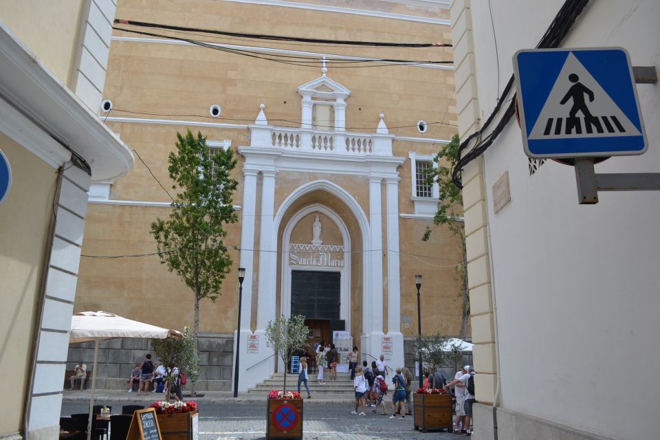 Menorca: Mahon Guided Tour With Cruise and Binibeca Visit - Mahon Harbor