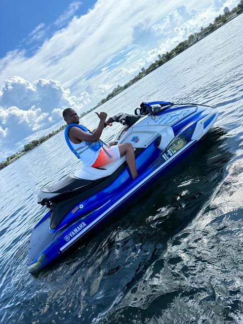 Miami Beach: Boat Ride and Jet Ski Rental - Inclusions and Exclusions