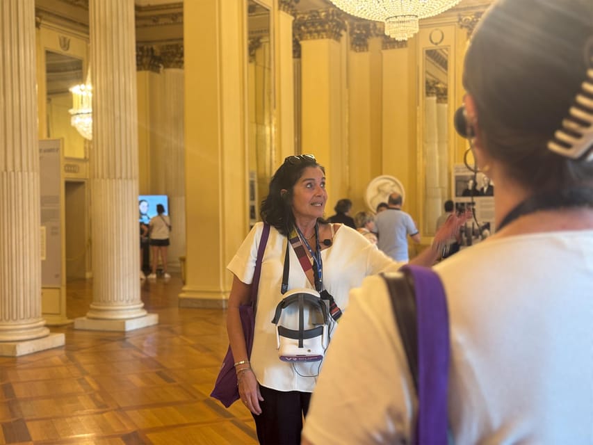 Milan: Guided Walking Tour With VR & La Scala Theater Visit - Preparation and Recommendations