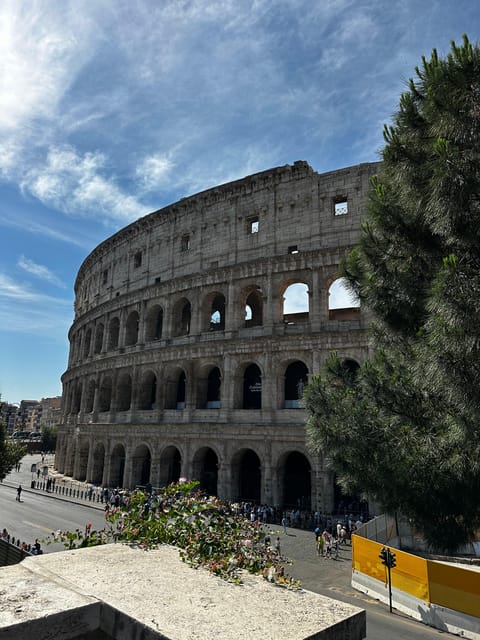 Mini Group! Tour the Colosseum, Palatine Hill, Roman Forum - Highlights of the Tour