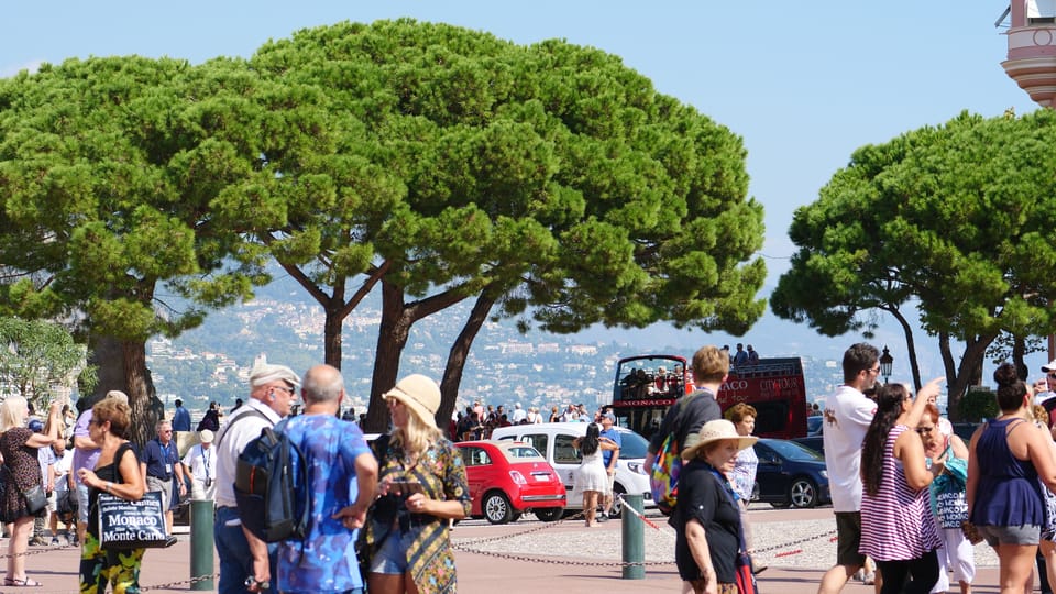 Monaco: Self-Guided Walking Tour of Monte Carlo & Audioguide - Meeting Point