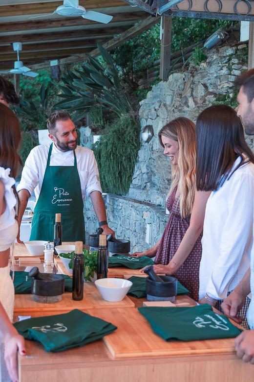 Monterosso Al Mare: Pesto Cooking Class Experience - Itinerary Breakdown