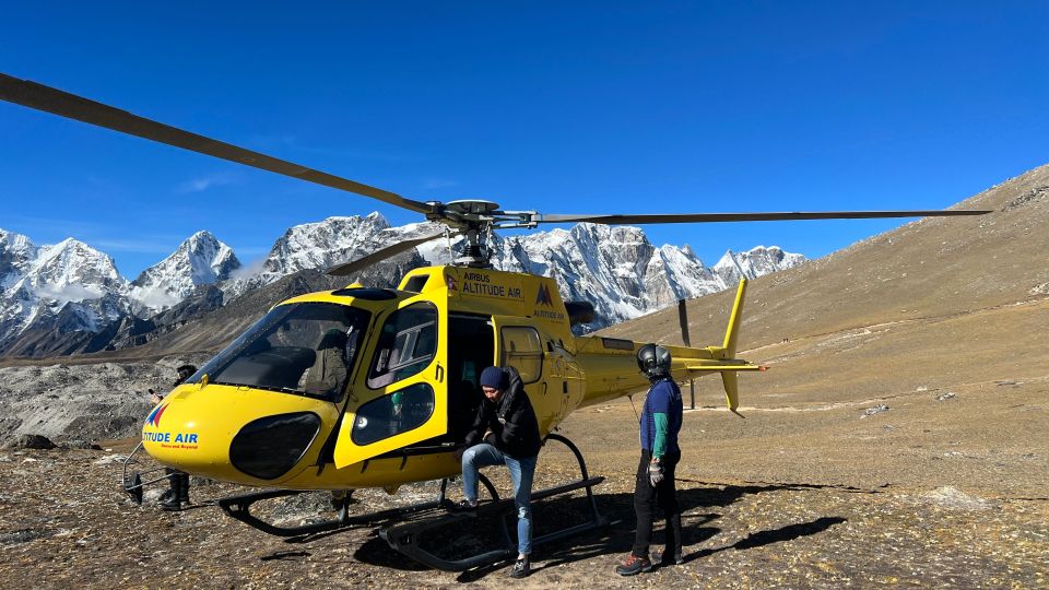 Mount Everest Helicopter Tour Stop at Everest View Hotel - What to Expect on the Flight