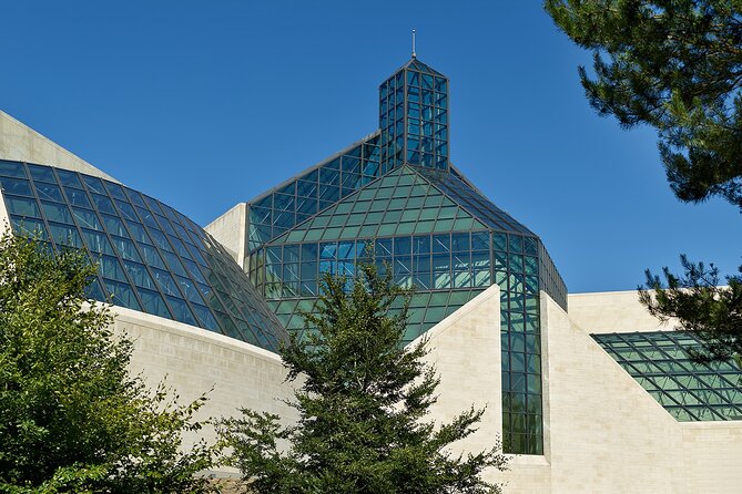 Mudam Luxembourg Museum Entrance Ticket - Exhibition Highlights