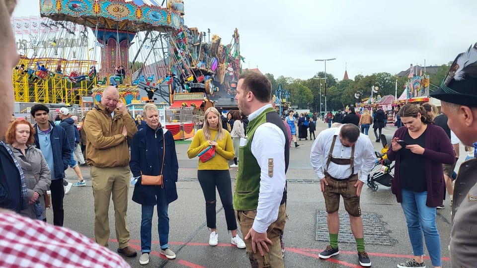 Munich: Oktoberfest Tour With Reserved Seats, Food & Beer - Meeting Point and Access