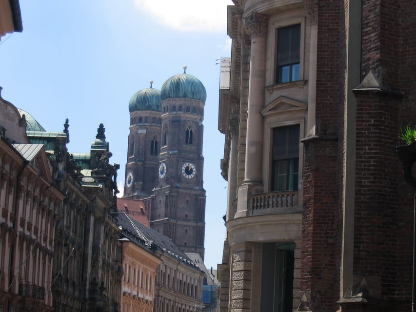 Munich: Old Town Hidden Streets Walking Tour - Visiting Sendlinger Road