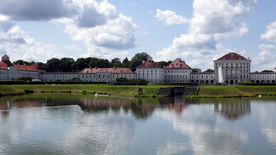 Munichs Nymphenburg Palace Excursion With Private Car/Van - Garden Exploration