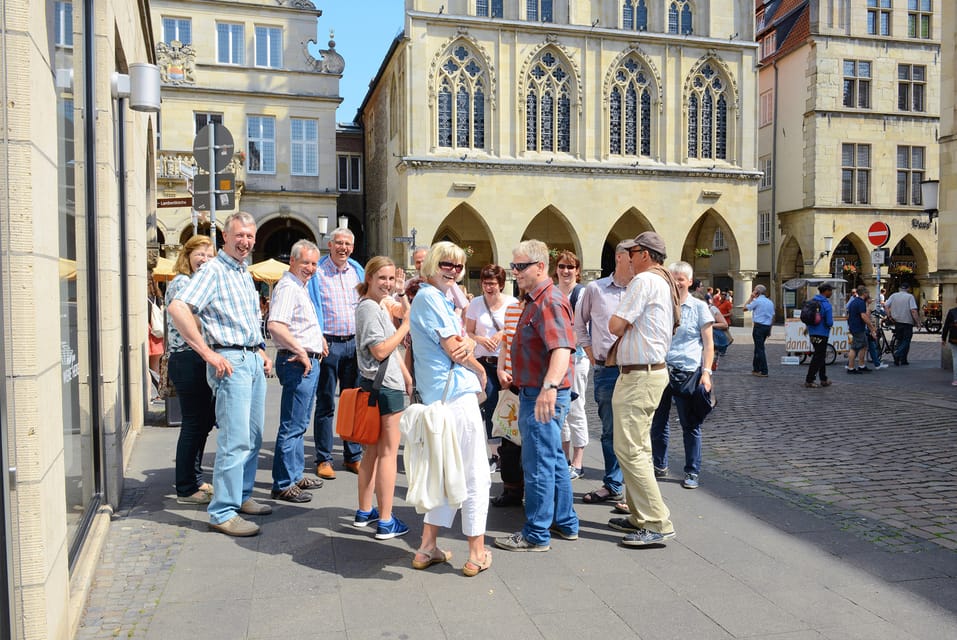 Münster: Entertaining Guided Tour to Old Town Highlights - Architectural Gems