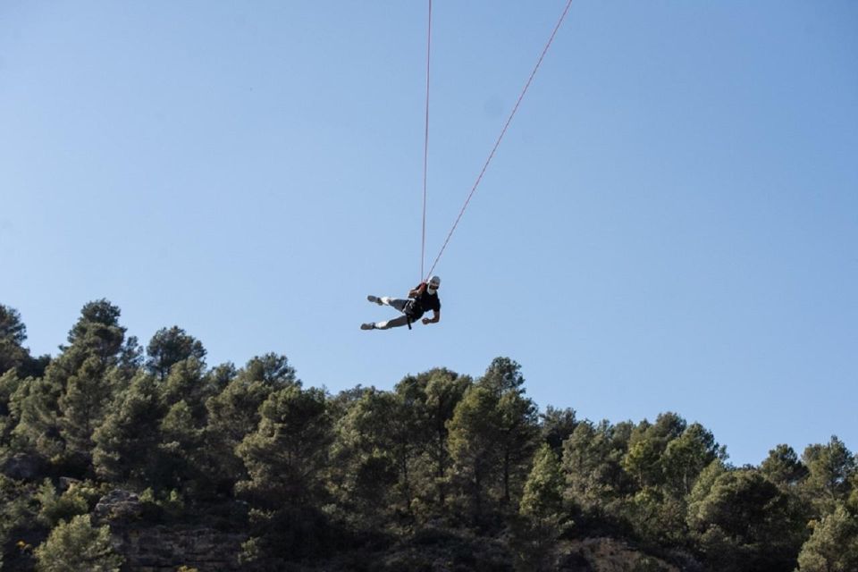 Murillo De Gállego Huesca: Bungee Jumping Over the River - Equipment Provided