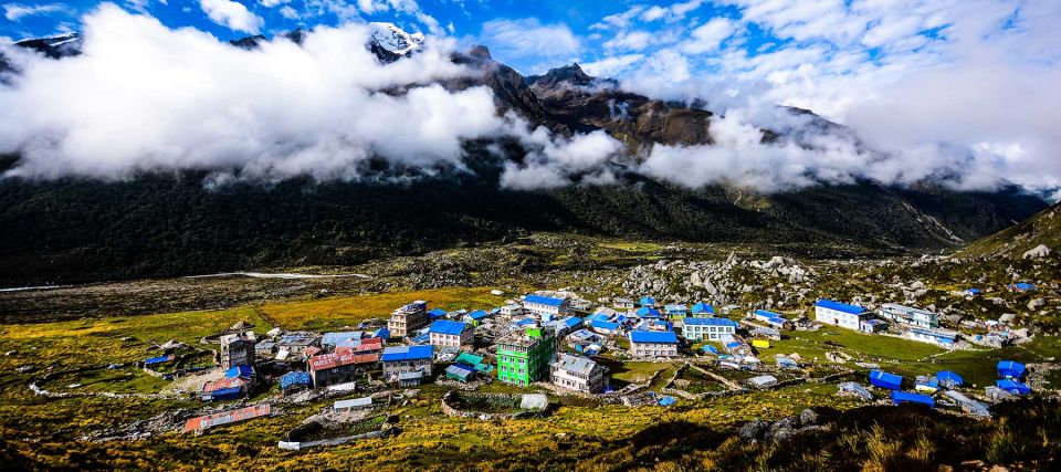 Nepal: 15-Day Langtang Valley Gosainkunda Lake Trek - Inclusions and Amenities