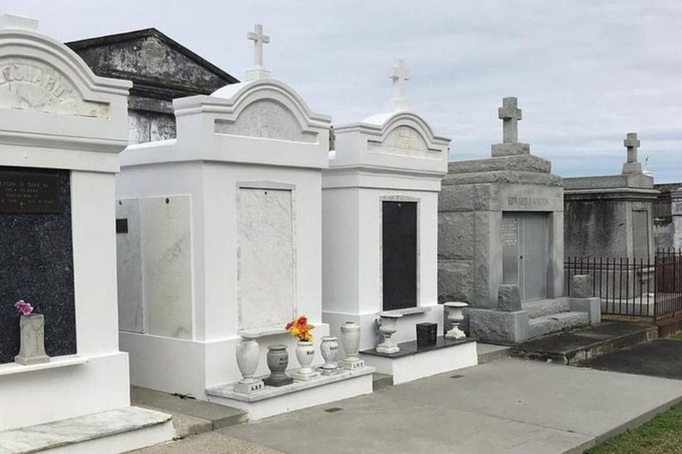 New Orleans: City and Cemetery Sightseeing Tour - Participant Information