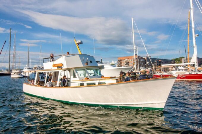 Newport, RI: Evening Cruise on Newport Harbor - Frequently Asked Questions