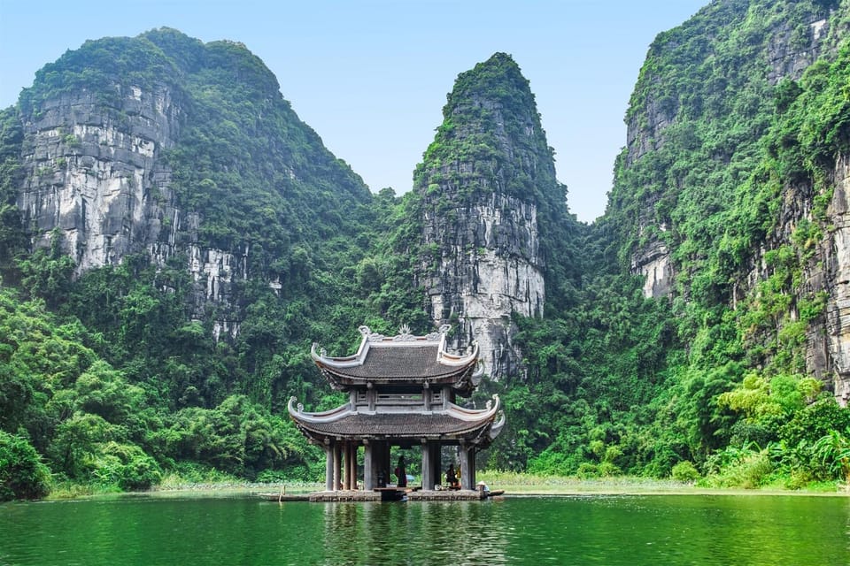 Ninh Binh - Hoa Lu - Trang an Boating - Mua Cave 1 Day Tour - Hoa Lu Ancient Citadel