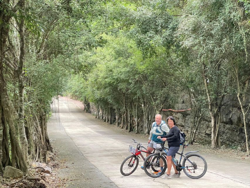 Ninh Binh Small Group Day Tour (Tam Coc - Hoa Lu - Hang Mua) - Tips for Travelers