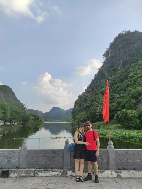 Ninh Binh Small Group Tour Mua Cave - Trang an - Hoa Lu - Included in Tour Package