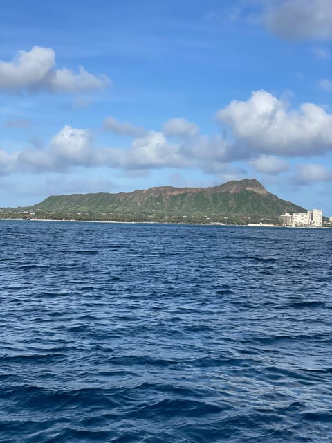 Oahu: Luxury Day Sailboat Charter - Vessel and Crew