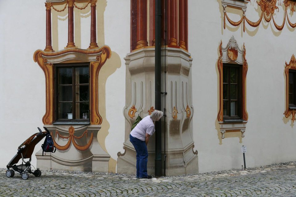 Oberammergau Private Guided Walking Tour - Booking and Cancellation