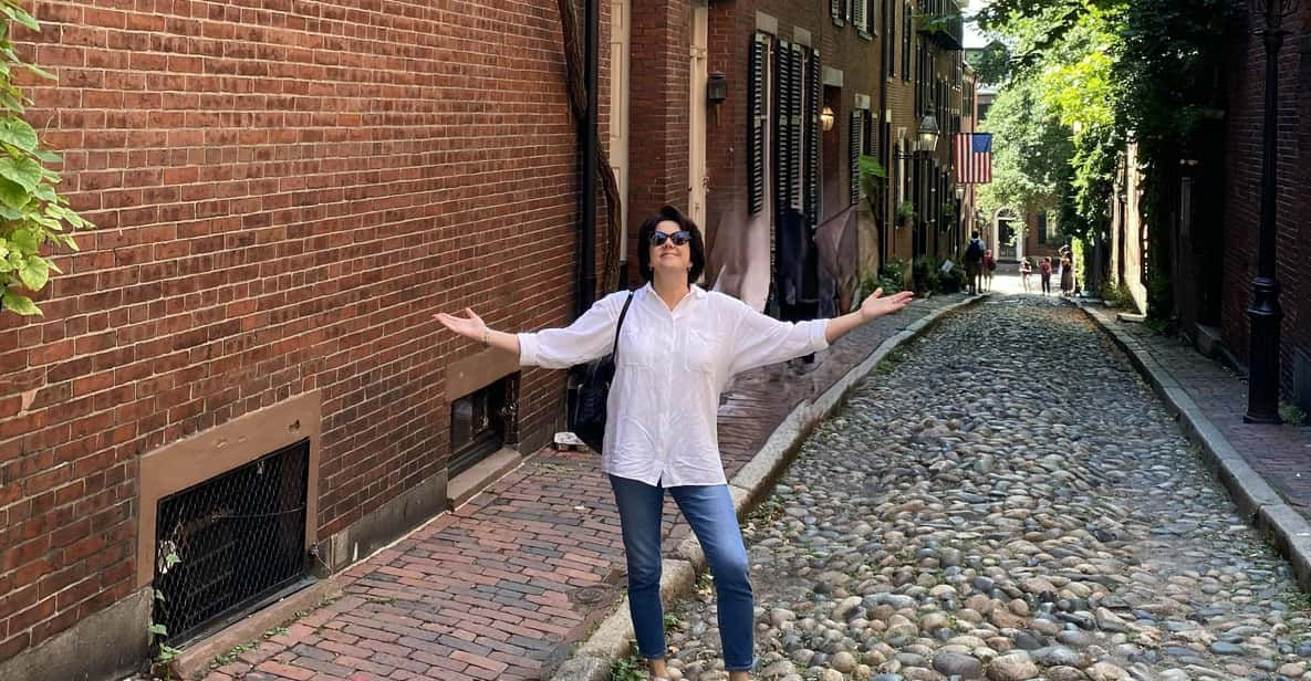 Old Boston: Beacon Hill & Back Bay Walking Tour - Architectural Highlights