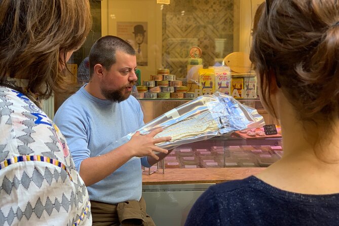 Old Taverns and Rialto Market Food Adventure (For Hungry Foodies) - Rialto Food Market Exploration