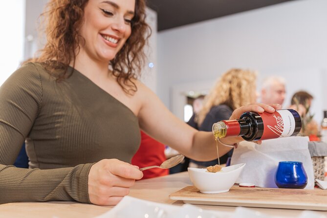 Olive Oil Guided Tasting and History in Pula - Experiencing the Museum Exhibition